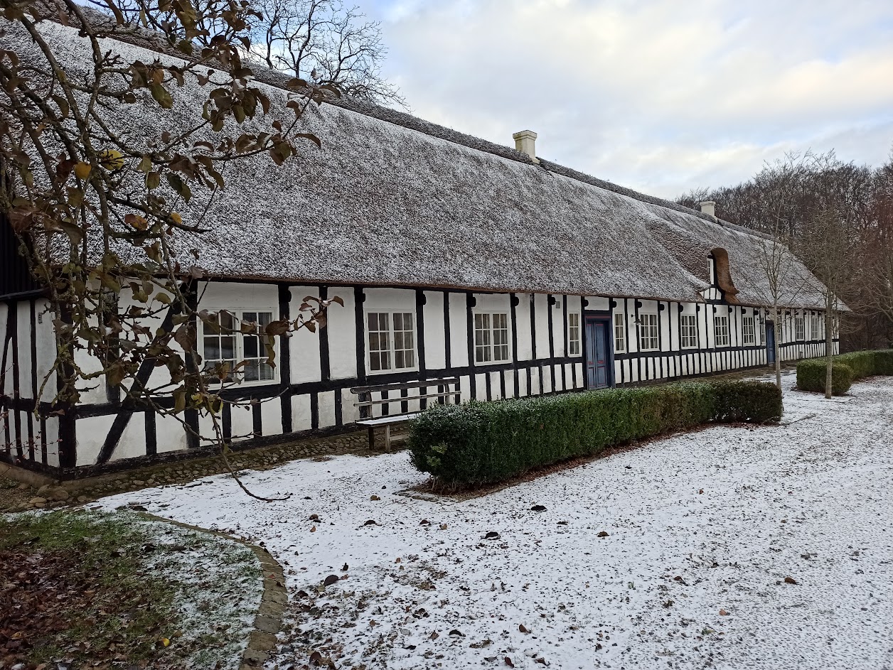 Photo of Snepstrup Præstegård building